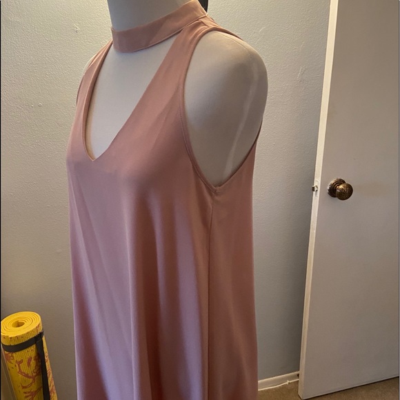 Light pink loose fitting dress - Picture 3 of 4